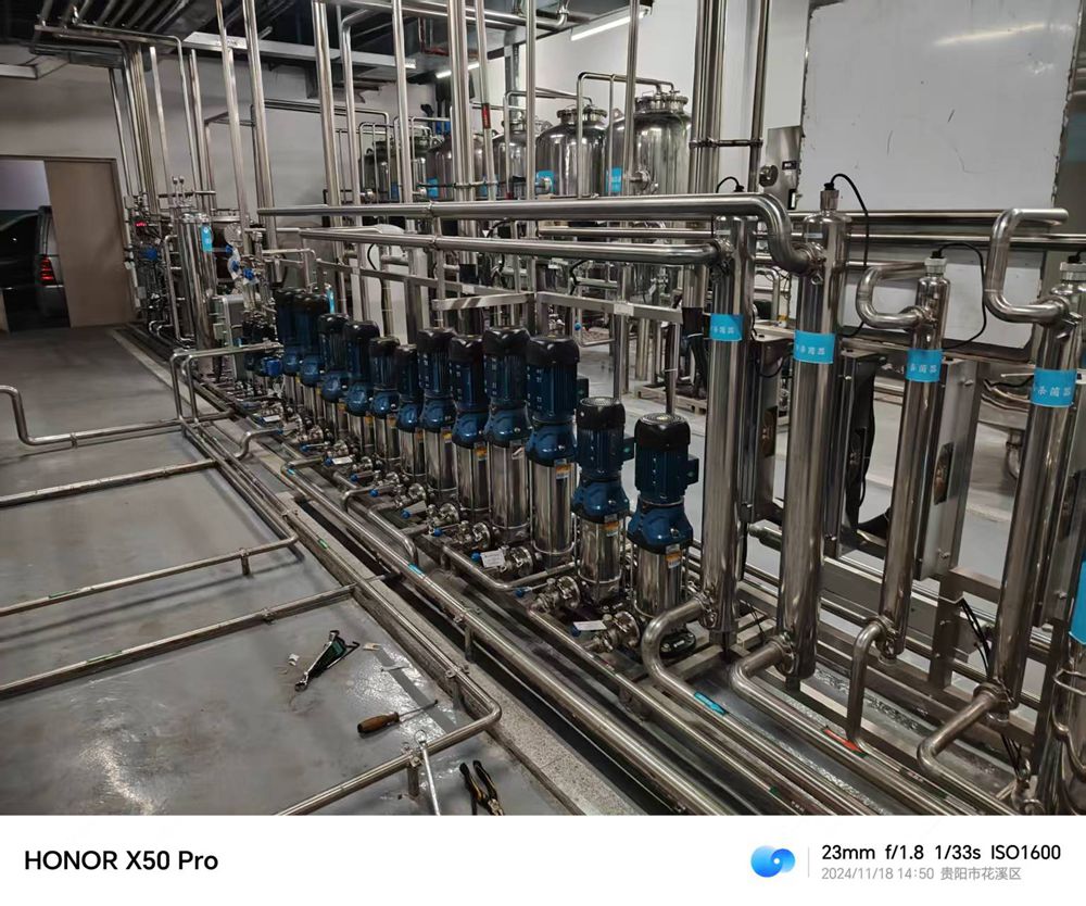 花溪職工醫(yī)院純水系統(tǒng)水泵維護保養(yǎng)